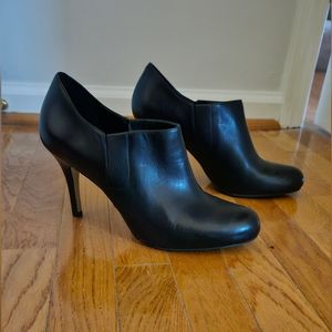 Cole Haan Maxfield Ankle Booties Black Leather size 10